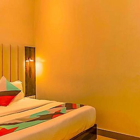 Fabexpress Gateway Inn - 700M From Gateway Of India Bombaj Zewnętrze zdjęcie