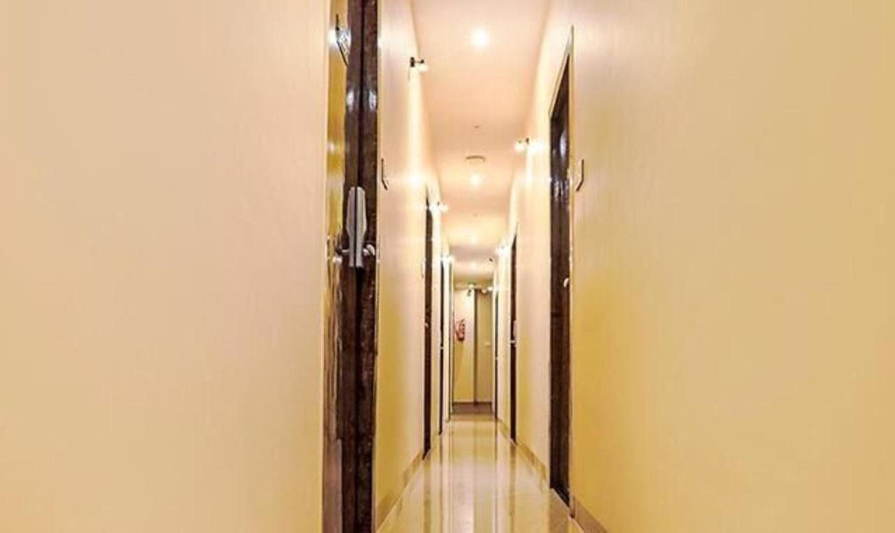 Fabexpress Gateway Inn - 700M From Gateway Of India Bombaj Zewnętrze zdjęcie