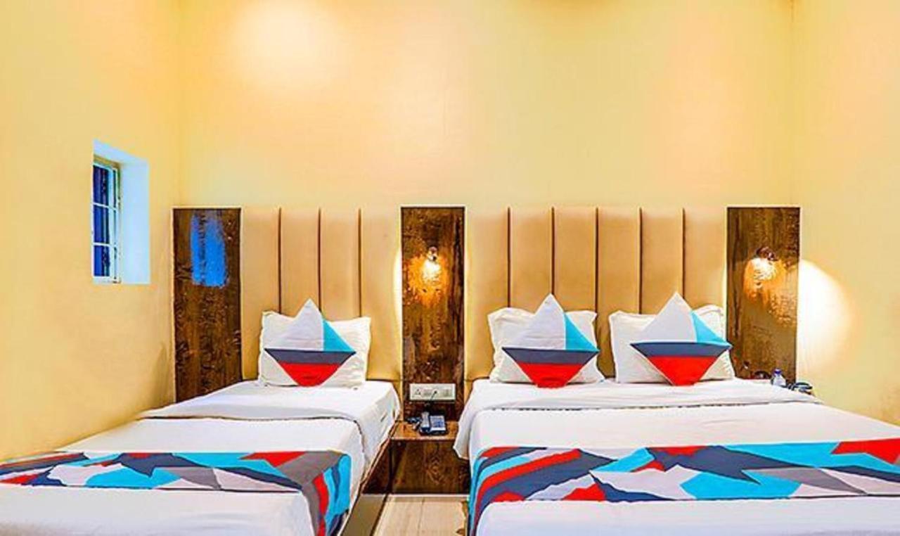 Fabexpress Gateway Inn - 700M From Gateway Of India Bombaj Zewnętrze zdjęcie