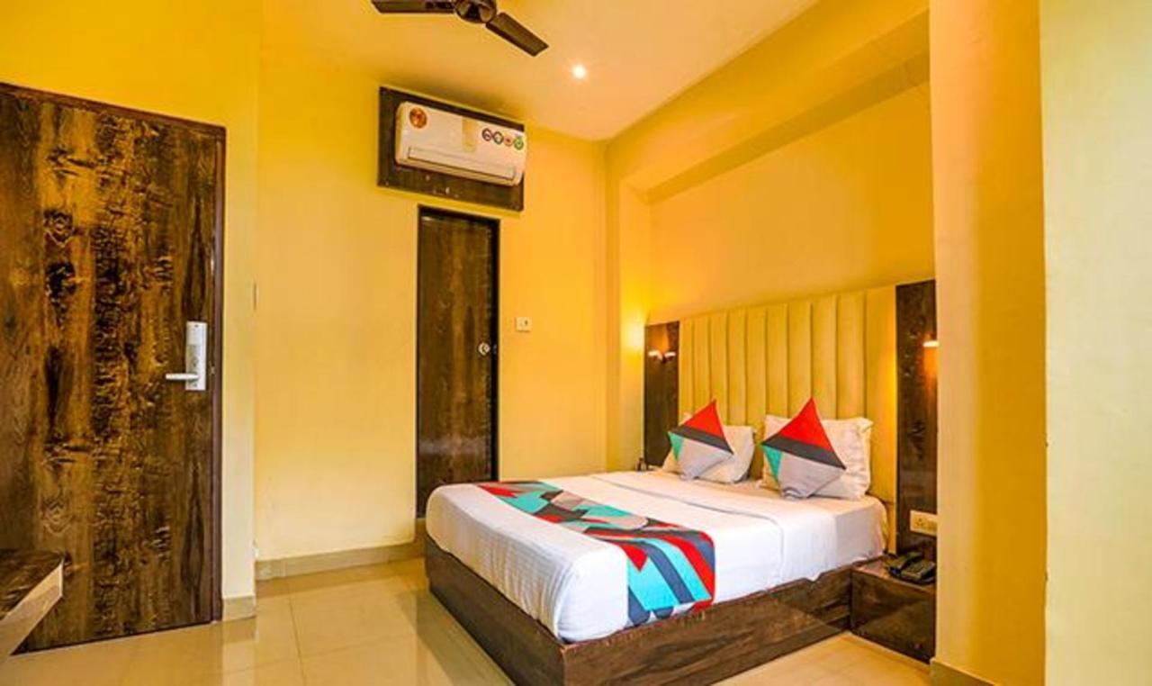 Fabexpress Gateway Inn - 700M From Gateway Of India Bombaj Zewnętrze zdjęcie