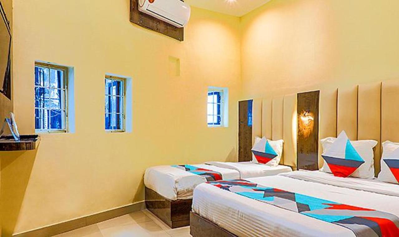 Fabexpress Gateway Inn - 700M From Gateway Of India Bombaj Zewnętrze zdjęcie