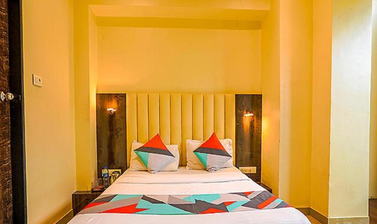 Fabexpress Gateway Inn - 700M From Gateway Of India Bombaj Zewnętrze zdjęcie